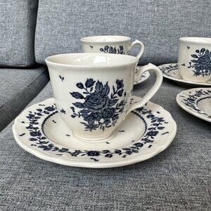 Tablemates Daily Dining Cups Saucers 5 Cream/White Blue Flowers BOUQUET